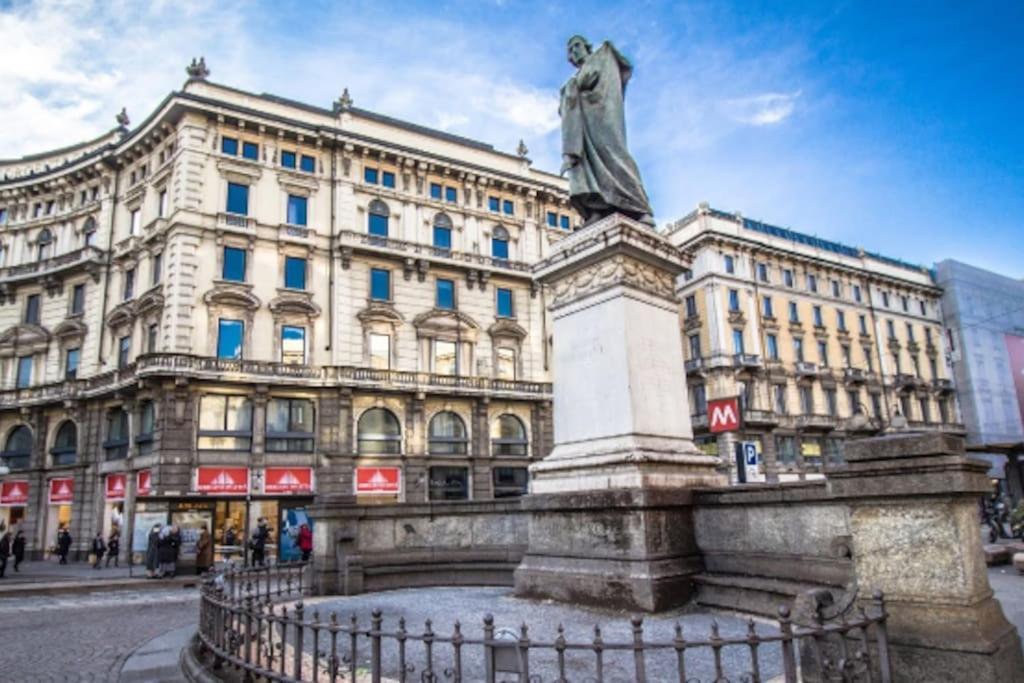 Piazza Duomo - Antico Appartamento Dell'800 Milano Dış mekan fotoğraf